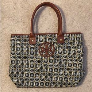 Tory Burch Satchel. Hardly used.